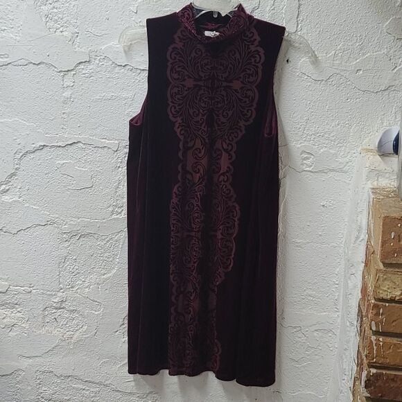 Maurices marron turtleneck sleeveless velvet dress - Picture 10 of 11